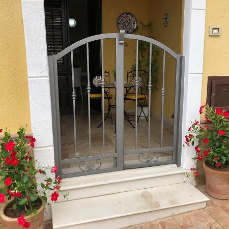 Casa Vacanze Makari ตรัปเปโต ภายนอก รูปภาพ