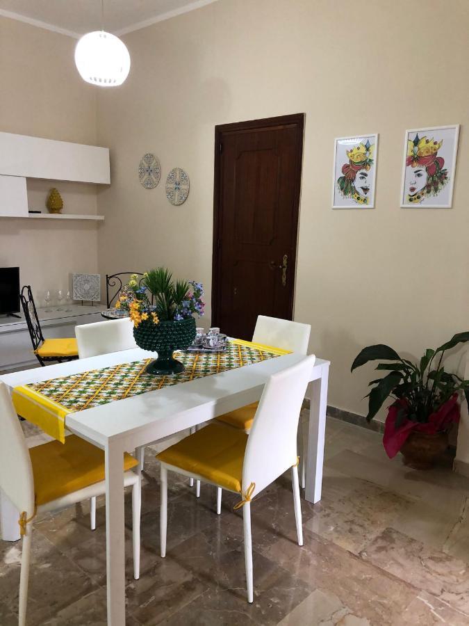 Casa Vacanze Makari ตรัปเปโต ภายนอก รูปภาพ